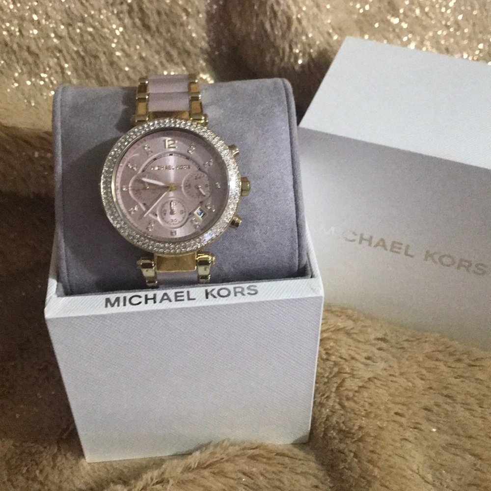 NWT ORIGINAL MK WATCH